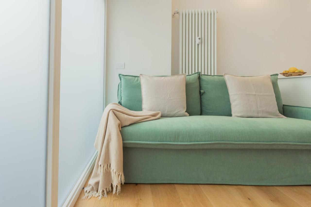 A Step From The Lake Apartment By Rent All Como Eksteriør billede