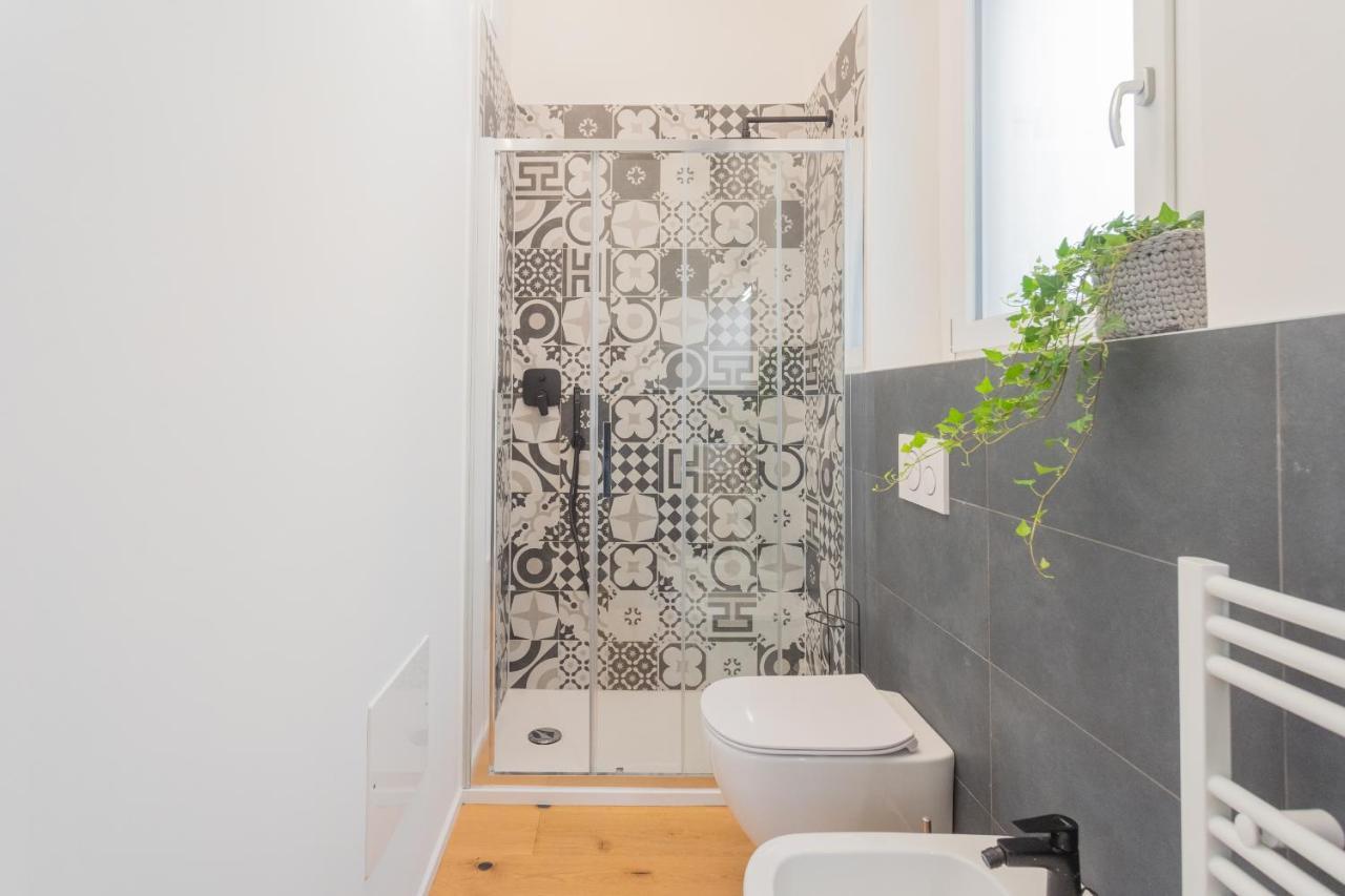 A Step From The Lake Apartment By Rent All Como Eksteriør billede