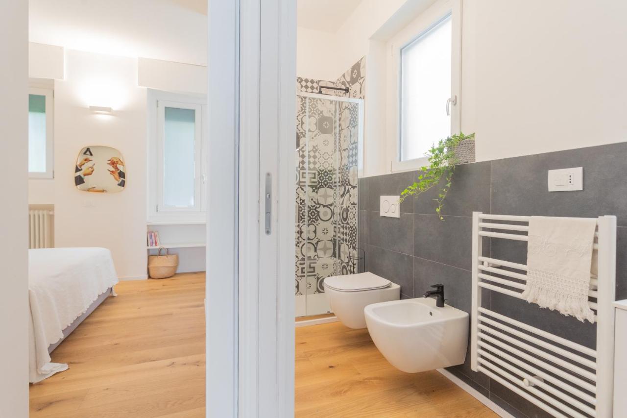 A Step From The Lake Apartment By Rent All Como Eksteriør billede