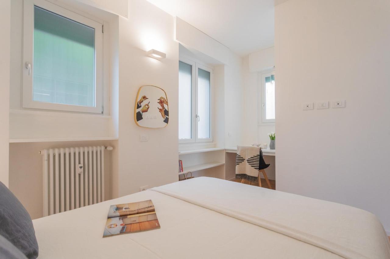 A Step From The Lake Apartment By Rent All Como Eksteriør billede