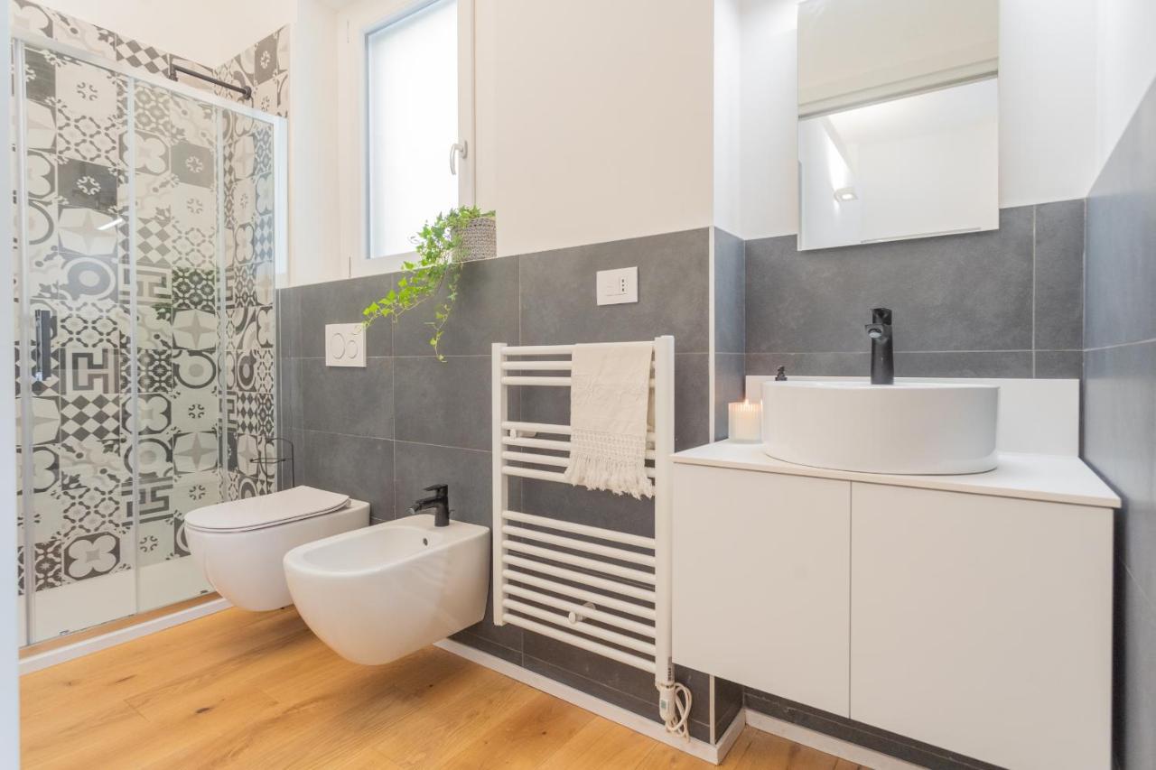 A Step From The Lake Apartment By Rent All Como Eksteriør billede