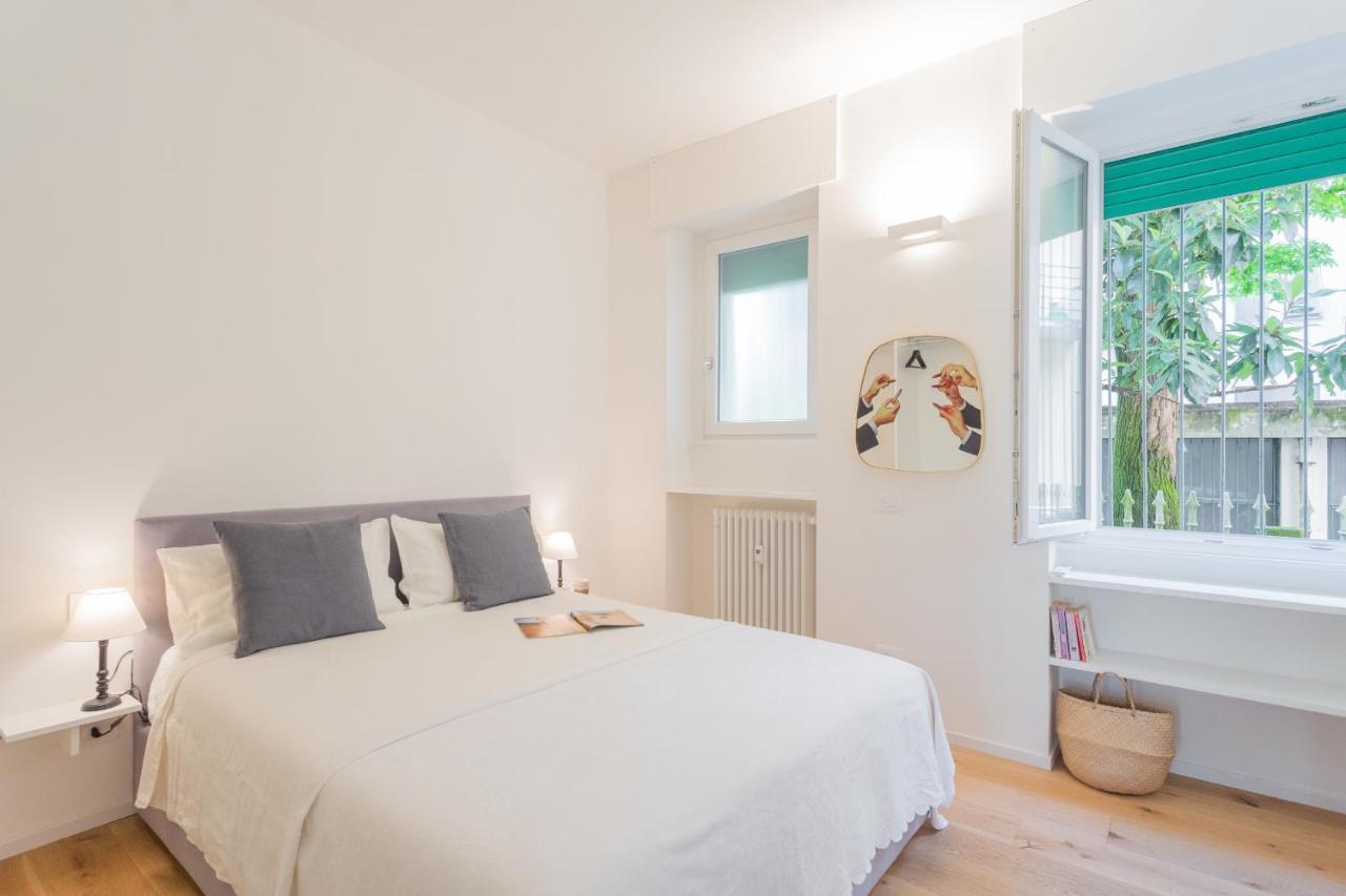 A Step From The Lake Apartment By Rent All Como Eksteriør billede